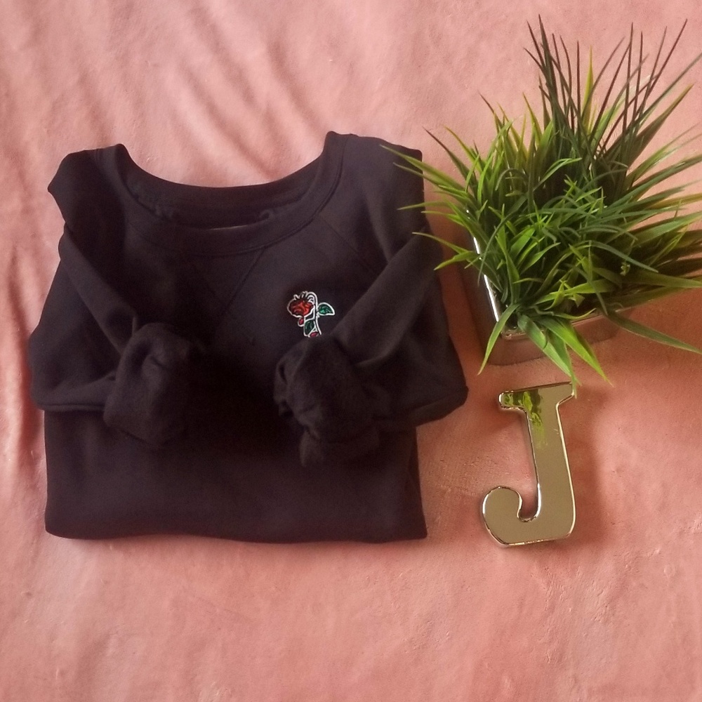 Petals by Petals and Peacock x Champion